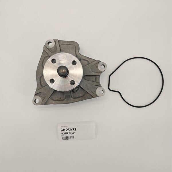 ME993473 WATER PUMP