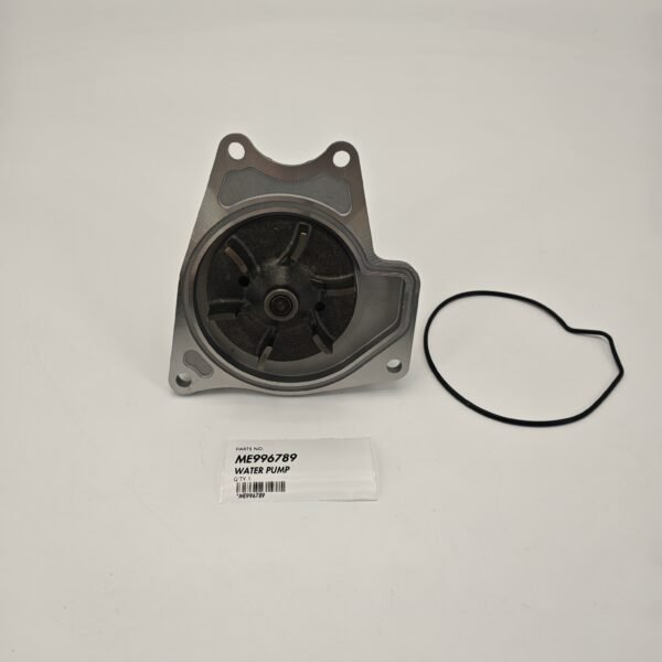 ME996789 WATER PUMP - Image 2