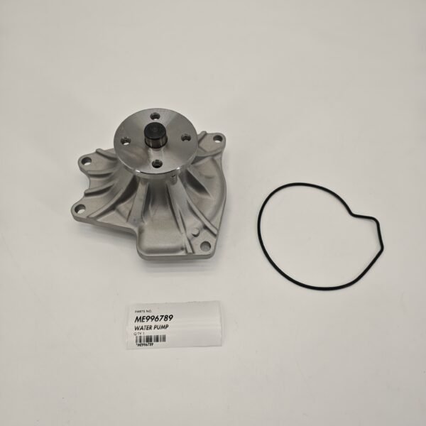ME996789 WATER PUMP - Image 3